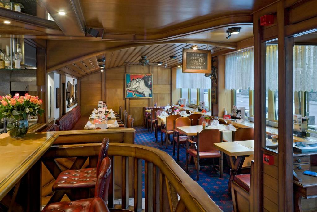 Hotel Central Brig Ngoại thất bức ảnh